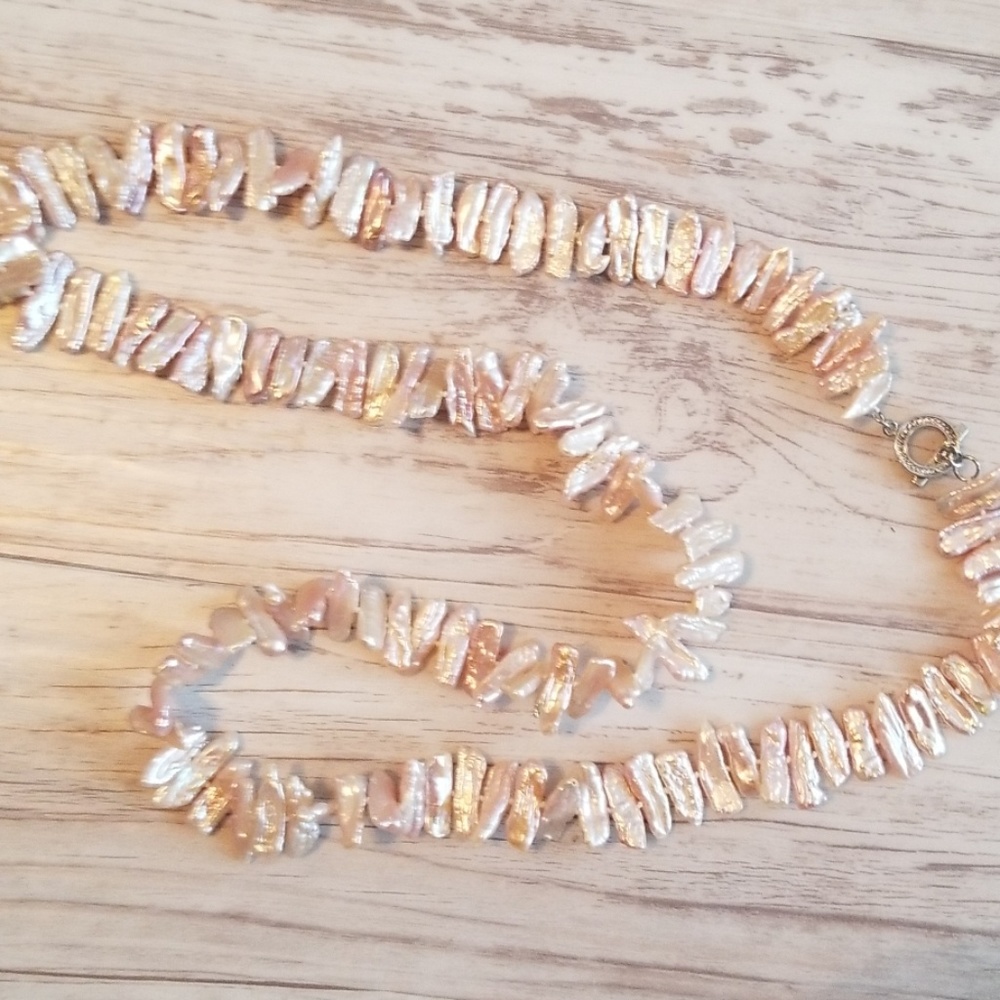 Pearl necklace